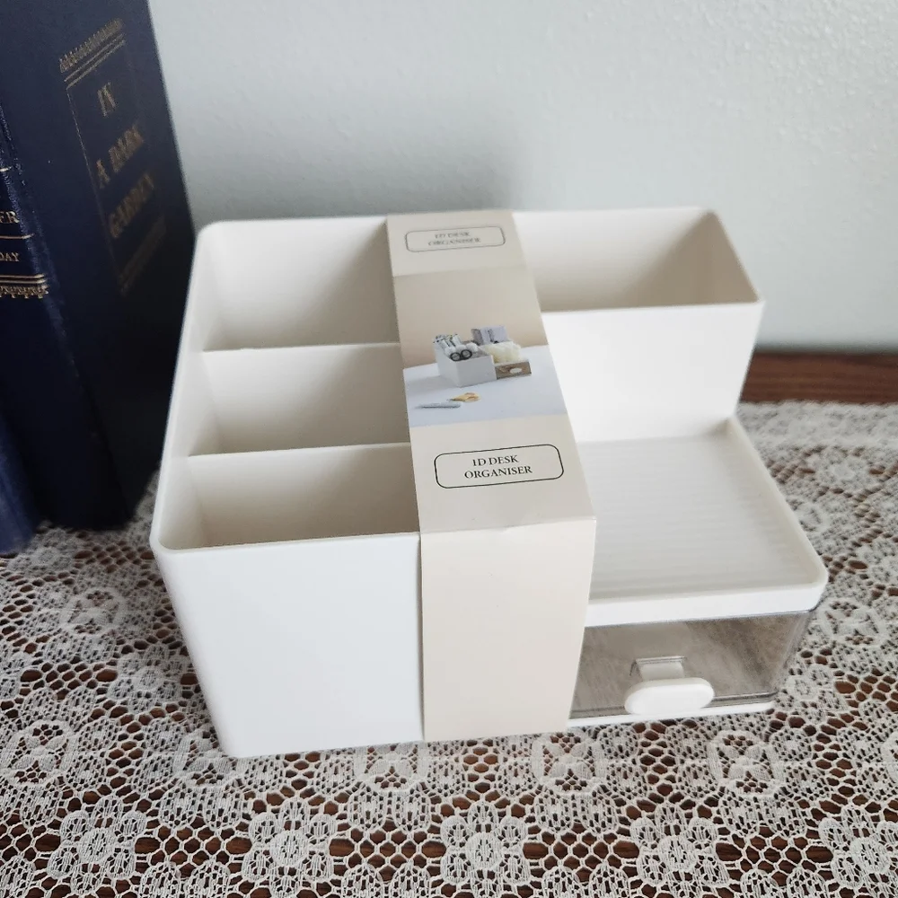 Cream and White Home Storage Organizer NWT